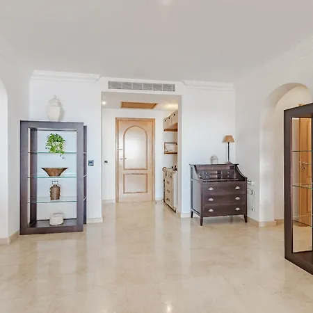 Sea View Nautico 公寓